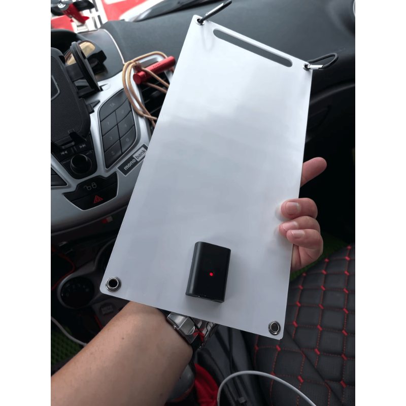 Portable 30W Solar Device Charger with USB Socket